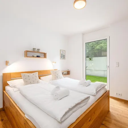 Garden - By Mynests Appartement Schladming